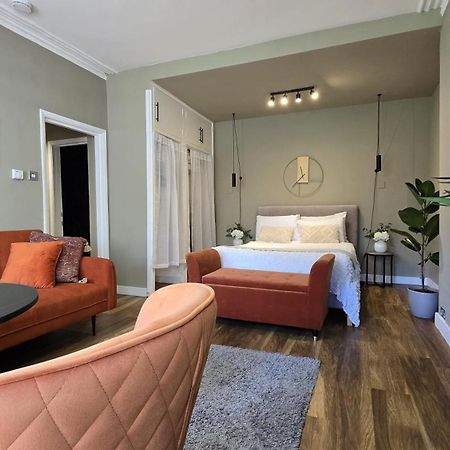 Spacious Studio For 4 Flat Near Regents Park N2 런던 외부 사진